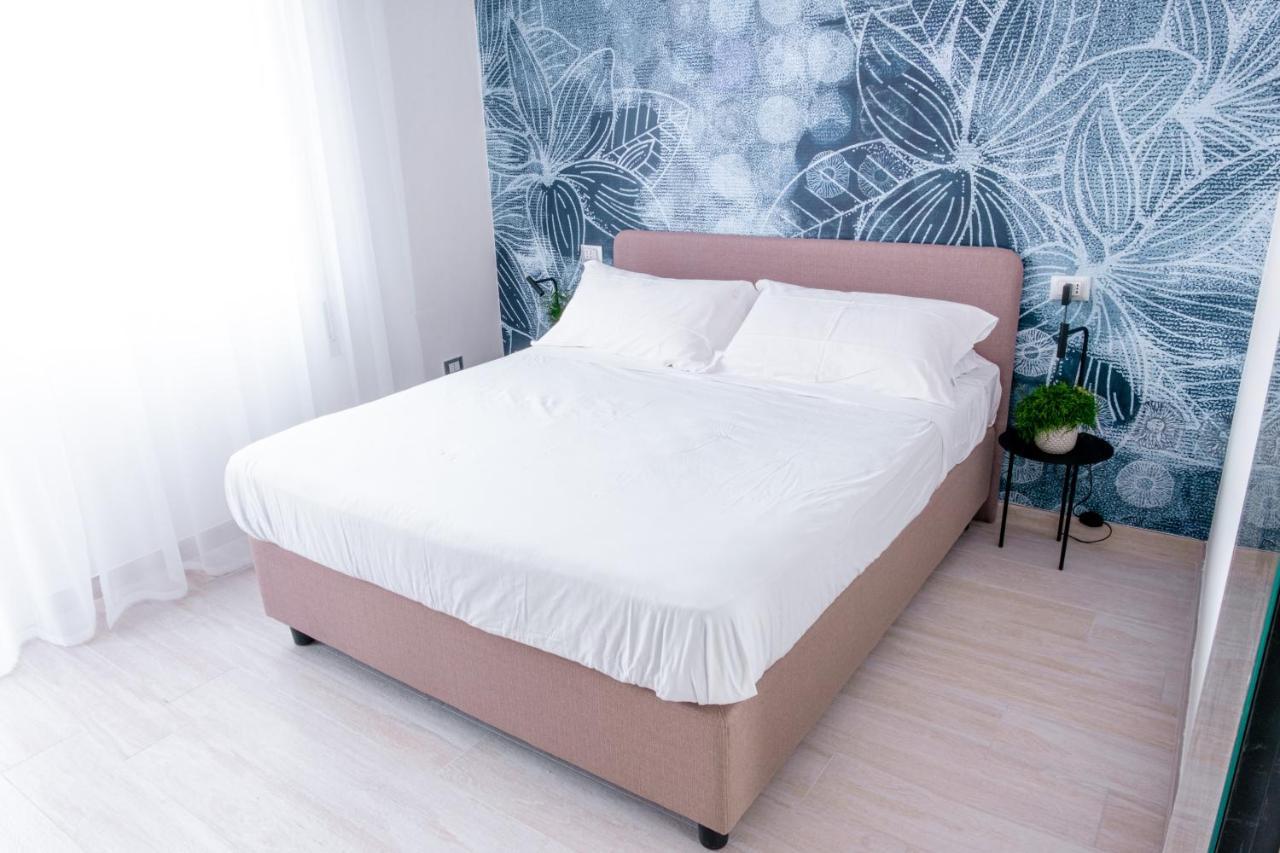 Lilium Maris Hotel Бибионе Екстериор снимка